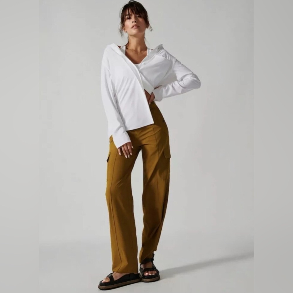 ATHLETA Vienna Cargo Pant Casual Travel Career in Brass Yellow Size 8